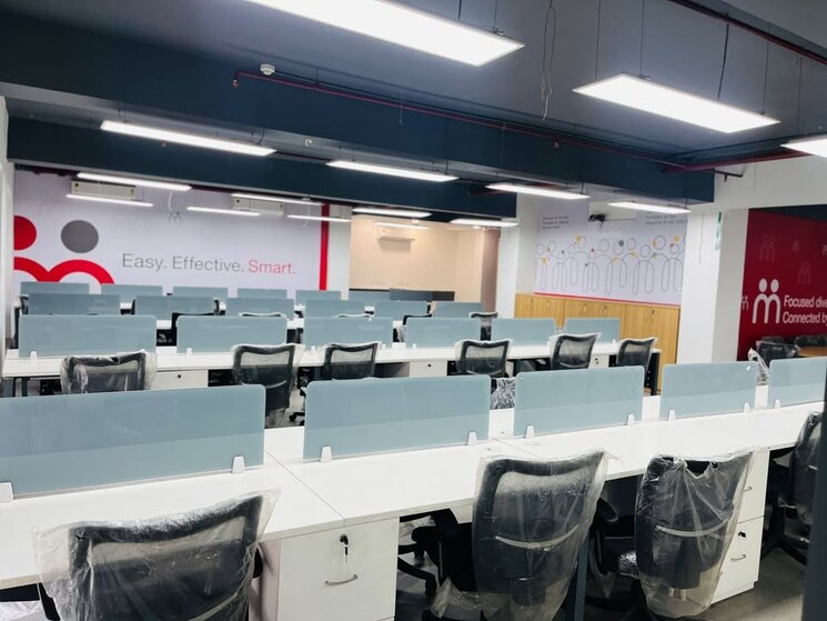 Team Area, vijay nagar Commercial Office Space 1250 Sq.Ft. In Vijay Nagar Indore 8790717