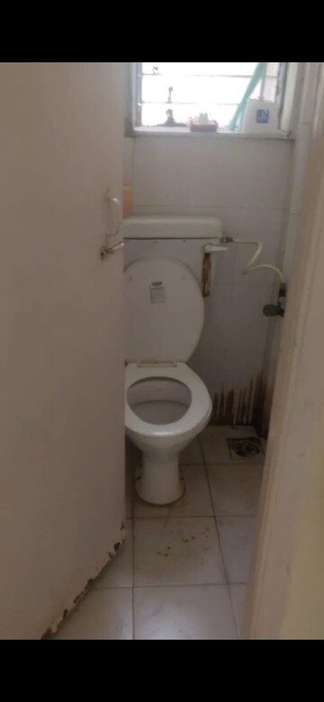 Attached Bathroom in 1 BHK Apartment at Goregaon West – for Rent