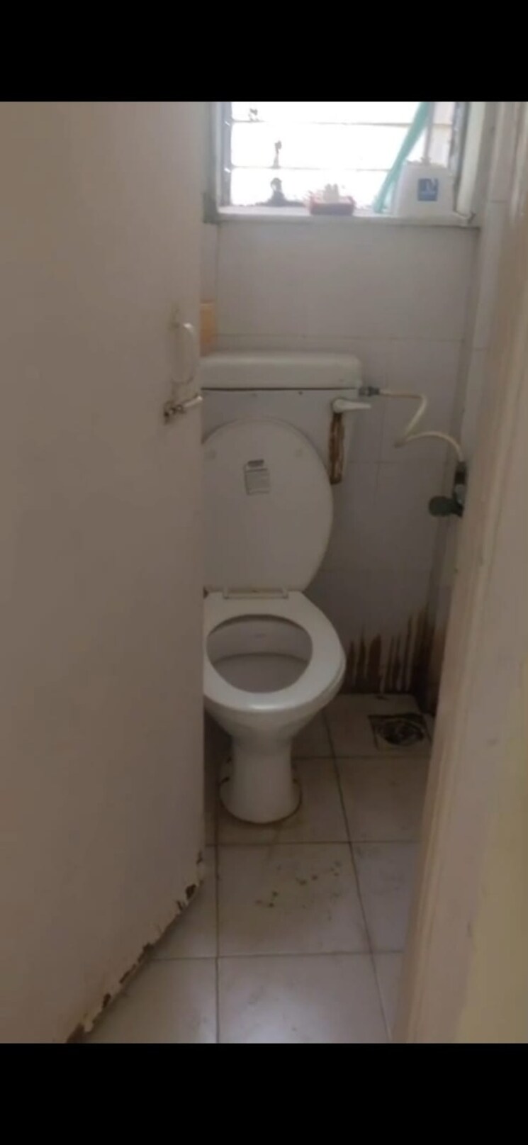 Attached Bathroom, goregaon west 1 Bedroom 450 Sq.Ft. Apartment In Goregaon West Mumbai 8790745