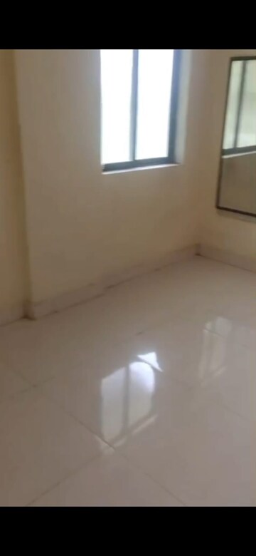 Room in 1 BHK Apartment at Goregaon West – for Rent