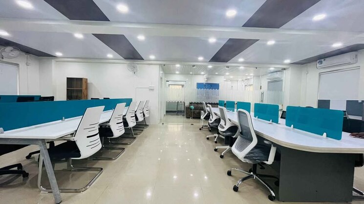 Team Area, vijay nagar Commercial Office Space 1350 Sq.Ft. In Vijay Nagar Indore 8790747