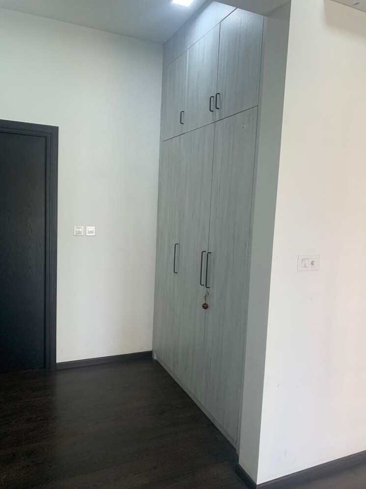 Room, shapoorji-pallonji-joyville-phase-2 3 Bedroom 1852 Sq.Ft. Apartment In Sector 102 Gurgaon 8790777