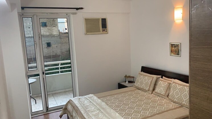 Bedroom, dlf-the-icon 4 Bedroom 2810 Sq.Ft. Apartment In Dlf Phase V Gurgaon 8790762