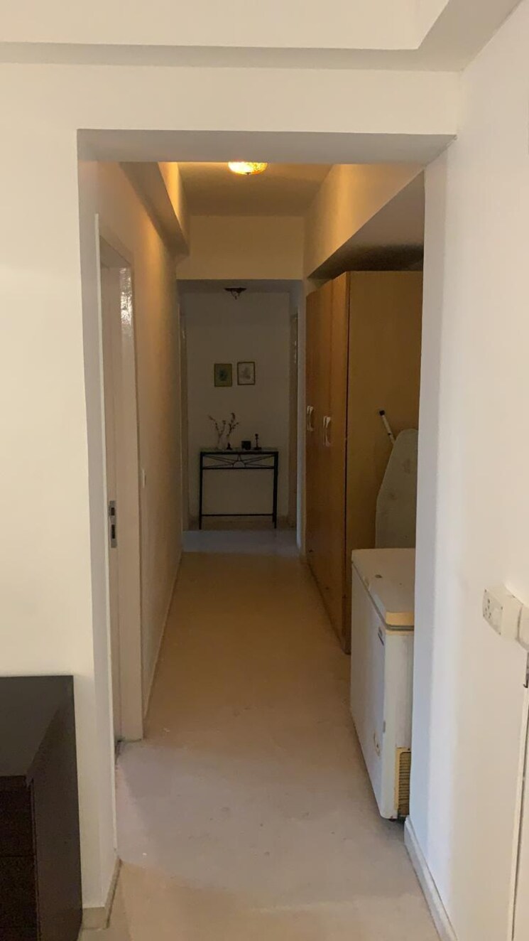 Room, dlf-the-icon 4 Bedroom 2810 Sq.Ft. Apartment In Dlf Phase V Gurgaon 8790762