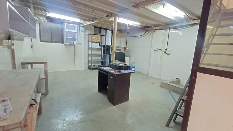 Team Area, panch pakhadi Commercial Shop 800 Sq.Ft. In Panch Pakhadi Thane 8790763