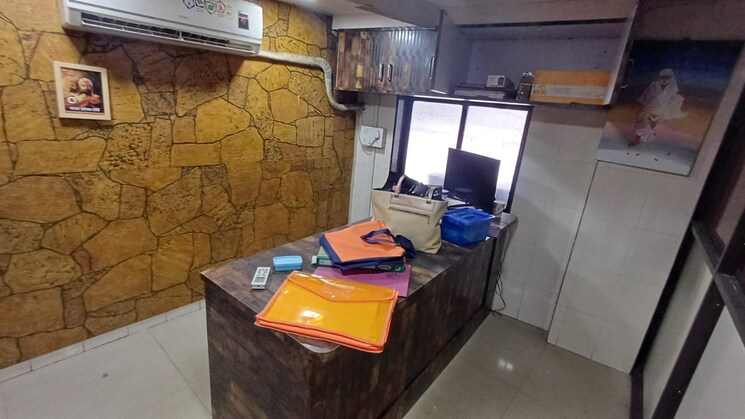Team Area, panch pakhadi Commercial Shop 800 Sq.Ft. In Panch Pakhadi Thane 8790763