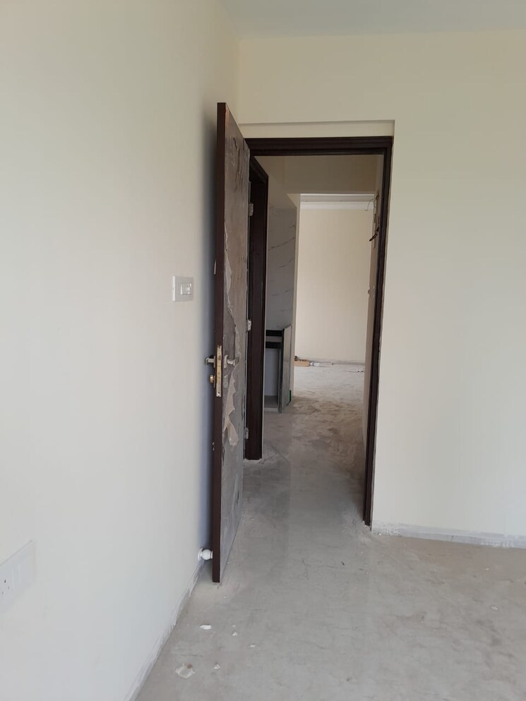 Room, borivali east 2 Bedroom 634 Sq.Ft. Apartment In Borivali East Mumbai 8790810