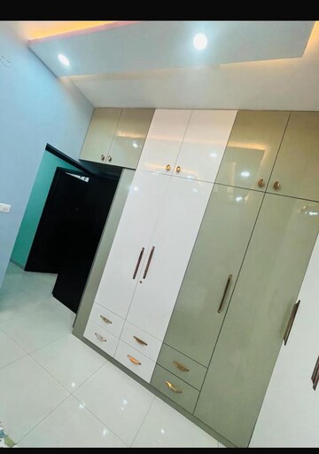 Team Area in 2 BHK Apartment at Sobha Lake Garden, Kr Puram – for Sale
