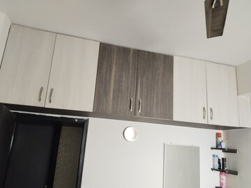 Furnished Amenities in 3 BHK Apartment at Sector 121 – for Rent