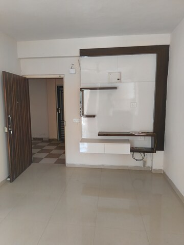 Room in 2 BHK Apartment at Shree Vardhman Green Court, Sector 90 – for Sale