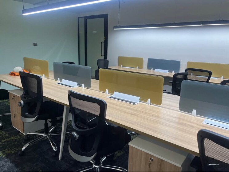 Team Area, scheme 140 Commercial Office Space 2100 Sq.Ft. In Scheme 140 Indore 8790899