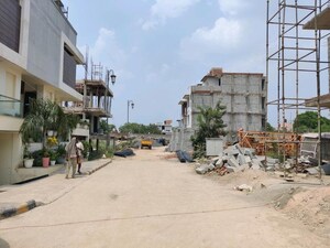  Plot For Sale in Dharam Palace Sector 18, Sector 18