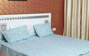 3 BHK Apartment For Rent in Raavi Apartments, Vikas Puri