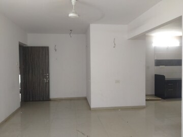 Room in 3 BHK Apartment at Althan – for Rent
