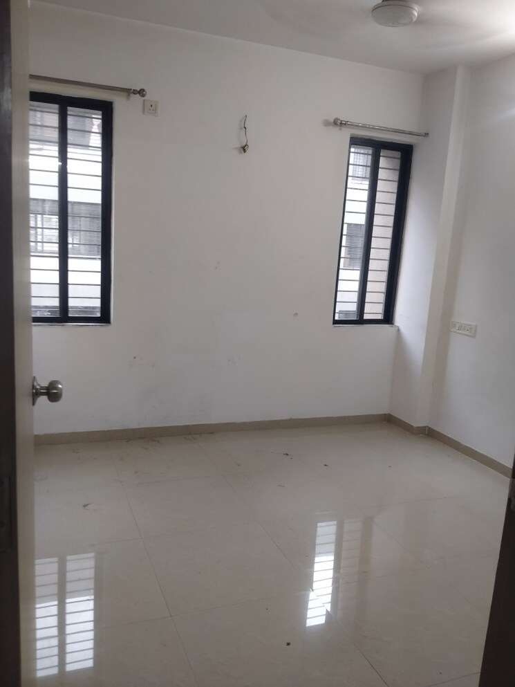 Room, althan 3 Bedroom 1650 Sq.Ft. Apartment In Althan Surat 8790986
