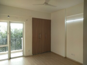 Room in 3 BHK Apartment at Moti Nagar – for Rent