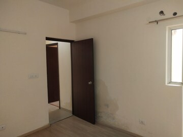 Room in 3 BHK Apartment at Moti Nagar – for Rent