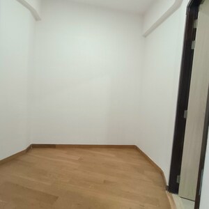 Room in 4 BHK Apartment at Adani Ten BKC, Bandra East – for Sale