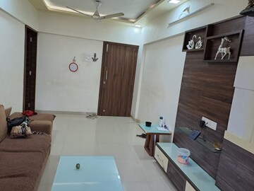 Master Bedroom in 2 BHK Apartment at Swapna Kiran CHS, Malad East – for Rent