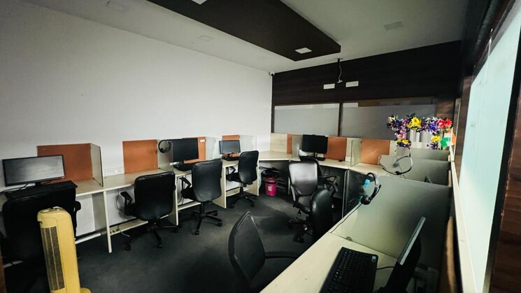 Team Area, venus-atlantis Commercial Office Space 2399 Sq.Ft. In Prahlad Nagar Ahmedabad 8791076