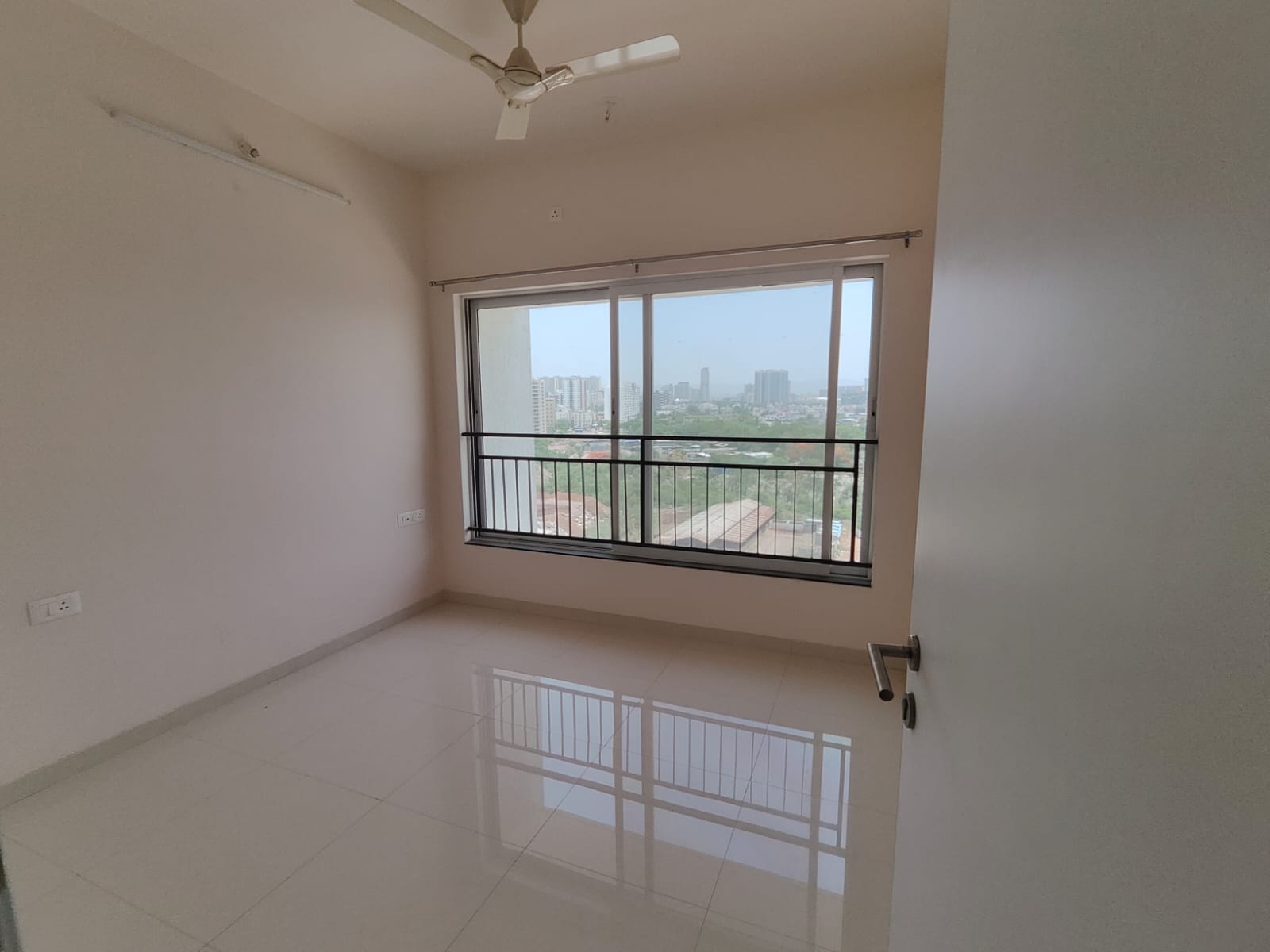 2 BHK Apartment For Sale in Godrej Rejuve