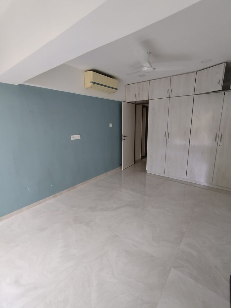 Room, union-park-khar-west 3 Bedroom 1600 Sq.Ft. Apartment In Khar West Mumbai 8791090