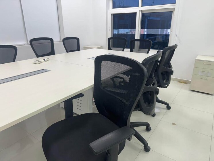 Team Area, scheme 140 Commercial Office Space 2350 Sq.Ft. In Scheme 140 Indore 8790942