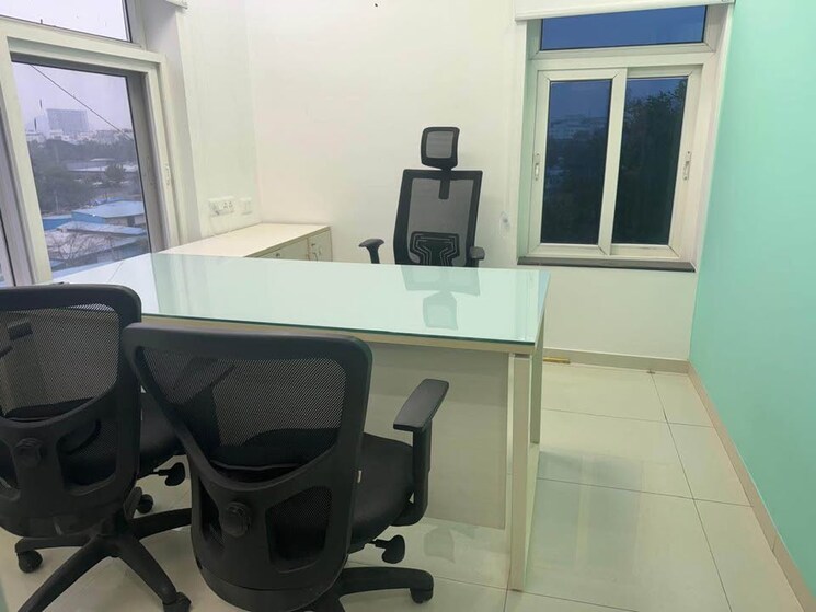 Team Area, scheme 140 Commercial Office Space 2350 Sq.Ft. In Scheme 140 Indore 8790942
