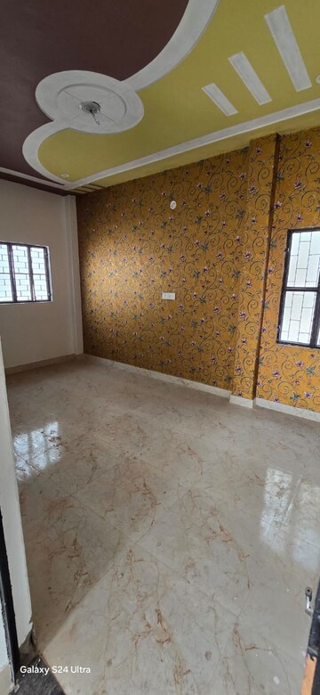 Room in 4 BHK Villa at Paharia – for Sale