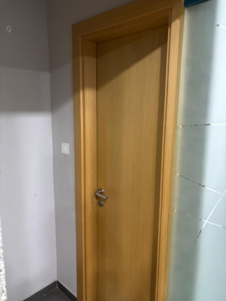 undefined, navratna-corporate-park Commercial Office Space 1925 Sq.Ft. In Ashok Vatika Ahmedabad 8791109