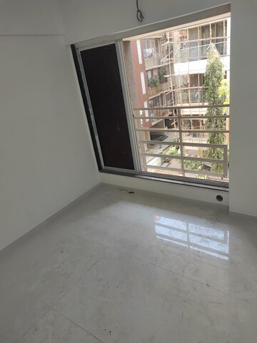 1 BHK Apartment For Rent in Goregaon West