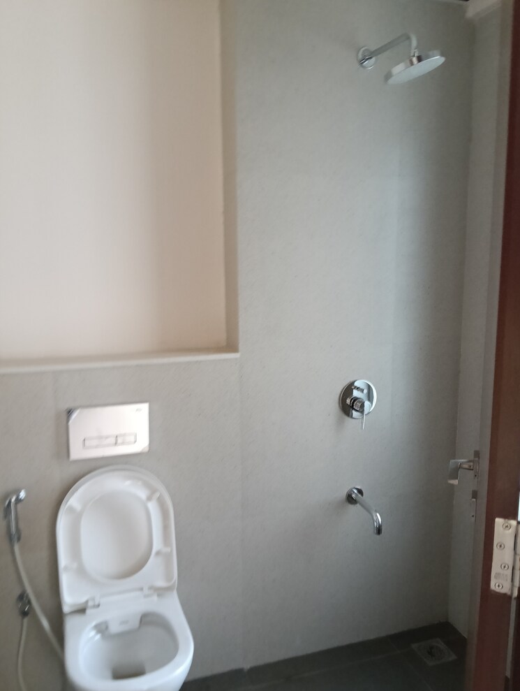 Bathroom, piramal-vaikunth 2 Bedroom 811 Sq.Ft. Apartment In Balkum Pada Thane 8791151