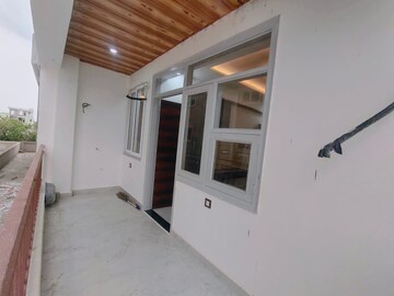 Balcony in 4 BHK Apartment at Mansarovar Extension – for Rent