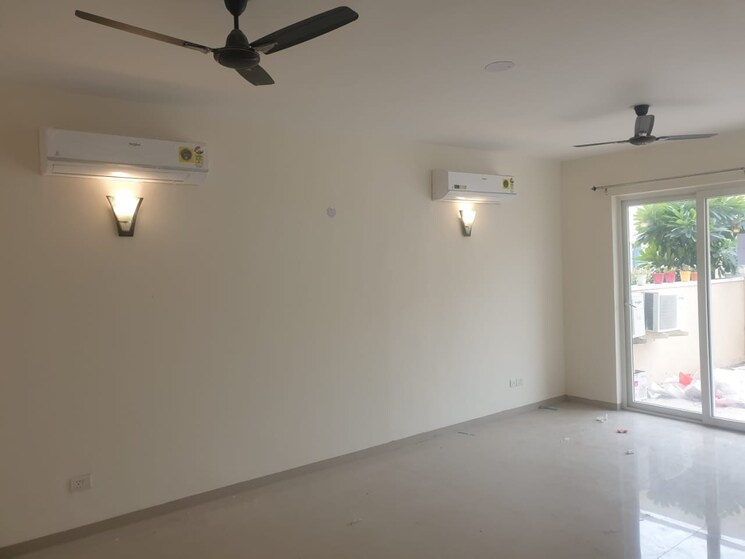 Room, emaar-mgf-emerald-hills 3 Bedroom 1380 Sq.Ft. Builder Floor In Sector 65 Gurgaon 8791176