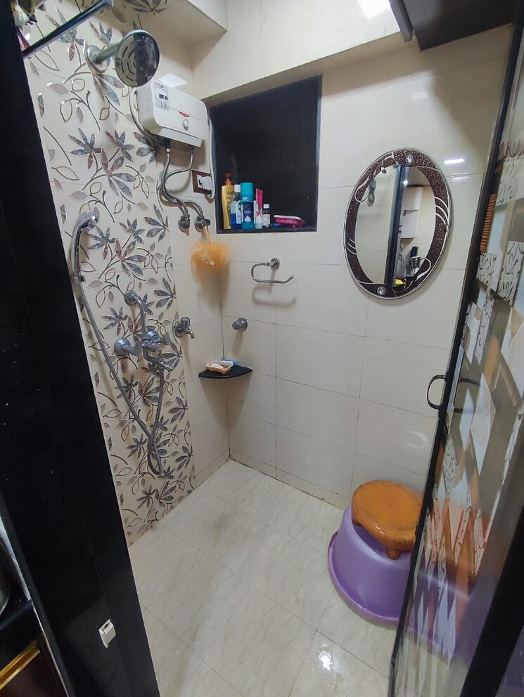 Bathroom, mhada-bharat-mill 1 Bedroom 225 Sq.Ft. Apartment In Lower Parel Mumbai 8791180