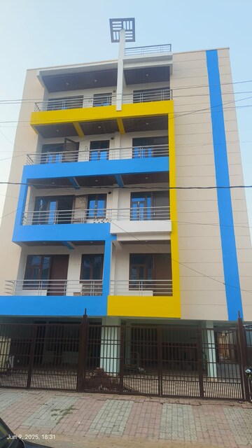3 BHK Apartment For Sale in Naubasta