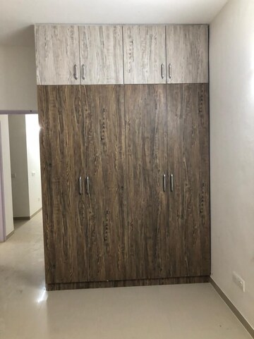 Furnished Amenities in 4 BHK Builder Floor at Emaar MGF Emerald Hills, Sector 65 – for Rent
