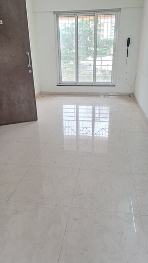 1 BHK Apartment For Sale in One Indiabulls Thane, Pokhran Road No Two