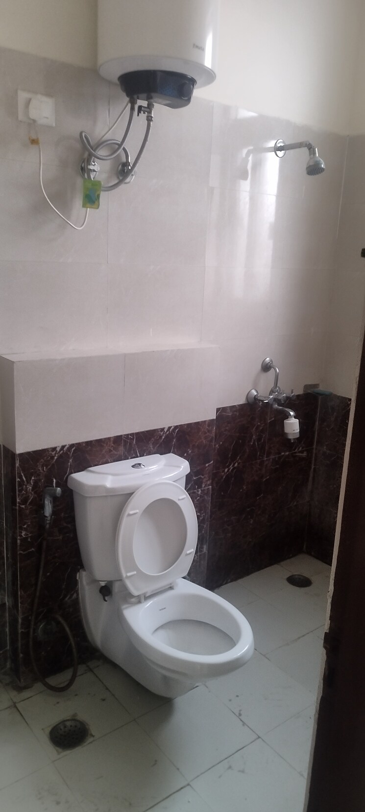 Bathroom, sikka-karnam-greens 2 Bedroom 940 Sq.Ft. Apartment In Sector 143b Noida 8791210