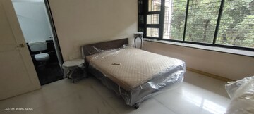 Bedroom in 4 BHK Apartment at Bandra West – for Rent