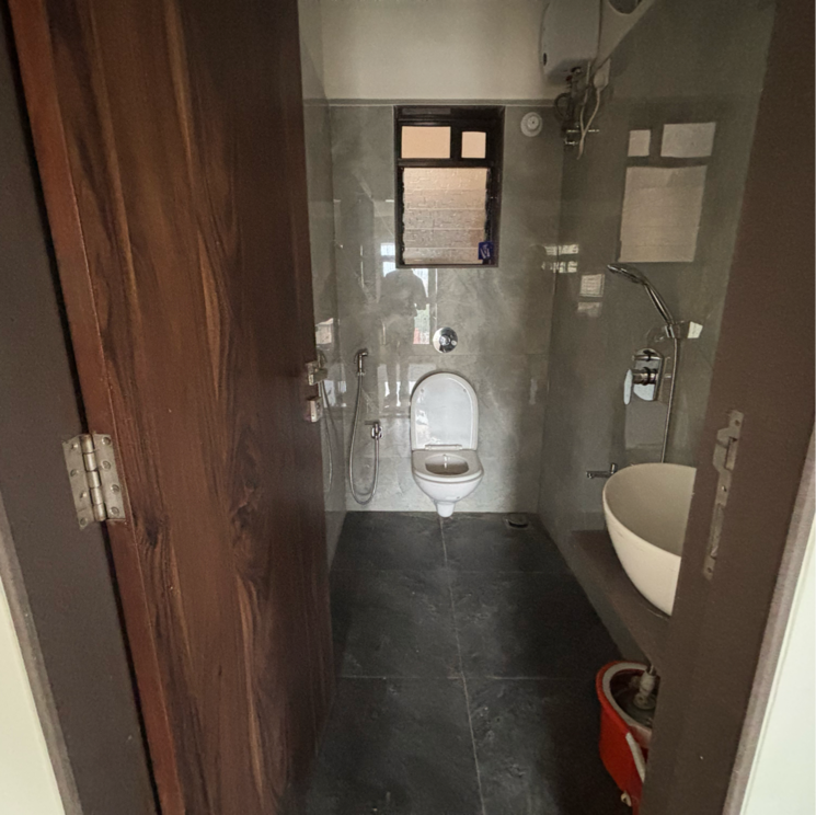 Bathroom, kandivali east 2 Bedroom 575 Sq.Ft. Apartment In Kandivali East Mumbai 8791351