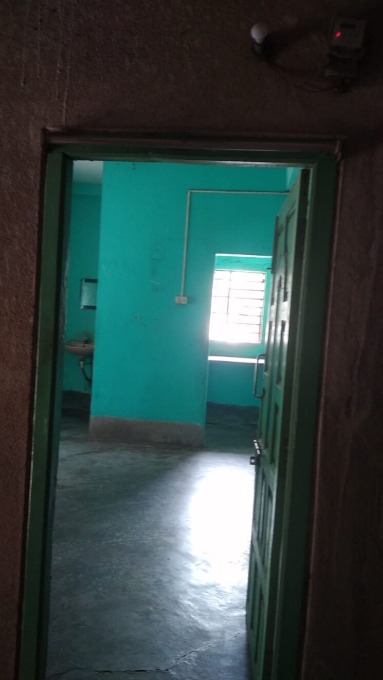 Room, new town 1 RK 350 Sq.Ft. Independent House In New Town Kolkata 8791385