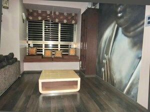 Furnished Amenities in 3 BHK Apartment at Oberoi Springs, Andheri West – for Sale
