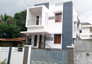 5 BHK Independent House For Sale in Sector 11