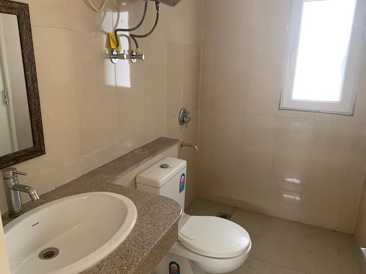 Bathroom, emaar-emerald-estate 2 Bedroom 1020 Sq.Ft. Apartment In Sector 65 Gurgaon 8791387