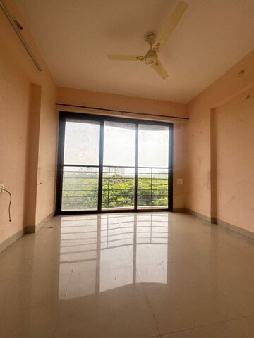 2 BHK Apartment For Rent in Seawoods