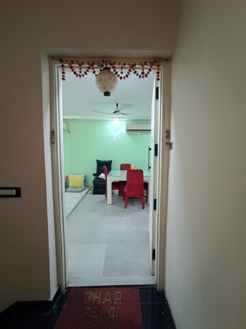 Furnished Amenities in 2 BHK Independent House at Preet Vihar – for Rent