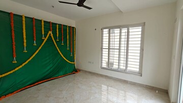 Room in 5 BHK Villa at Myhna Meadows, Varthur – for Rent