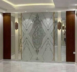 Building Lobby in 3 BHK Builder Floor at Igi Airport Area – for Sale