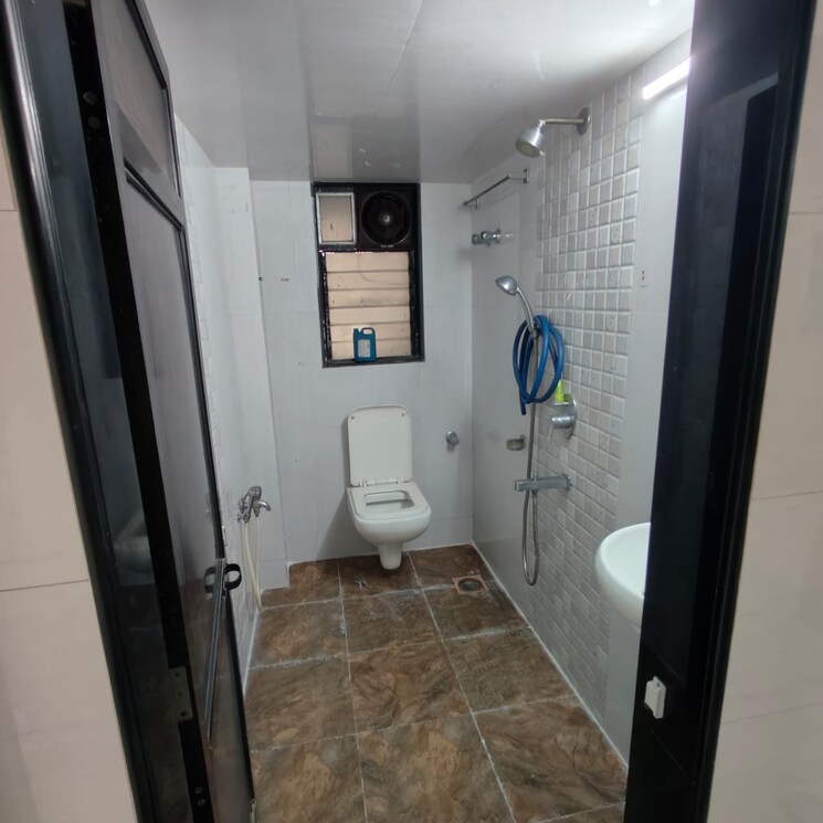 Bathroom, datta-dham-chs-borivali 2 Bedroom 650 Sq.Ft. Apartment In Borivali East Mumbai 8791442